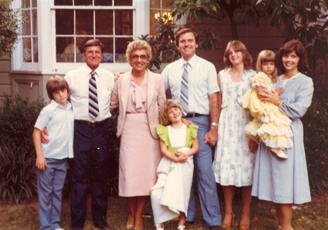 FR19 1980 Branch w Helen &amp; Branch Jr family