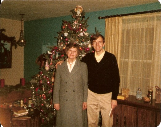 FR29 1982 Florence &amp; Jacob Ward Christmas